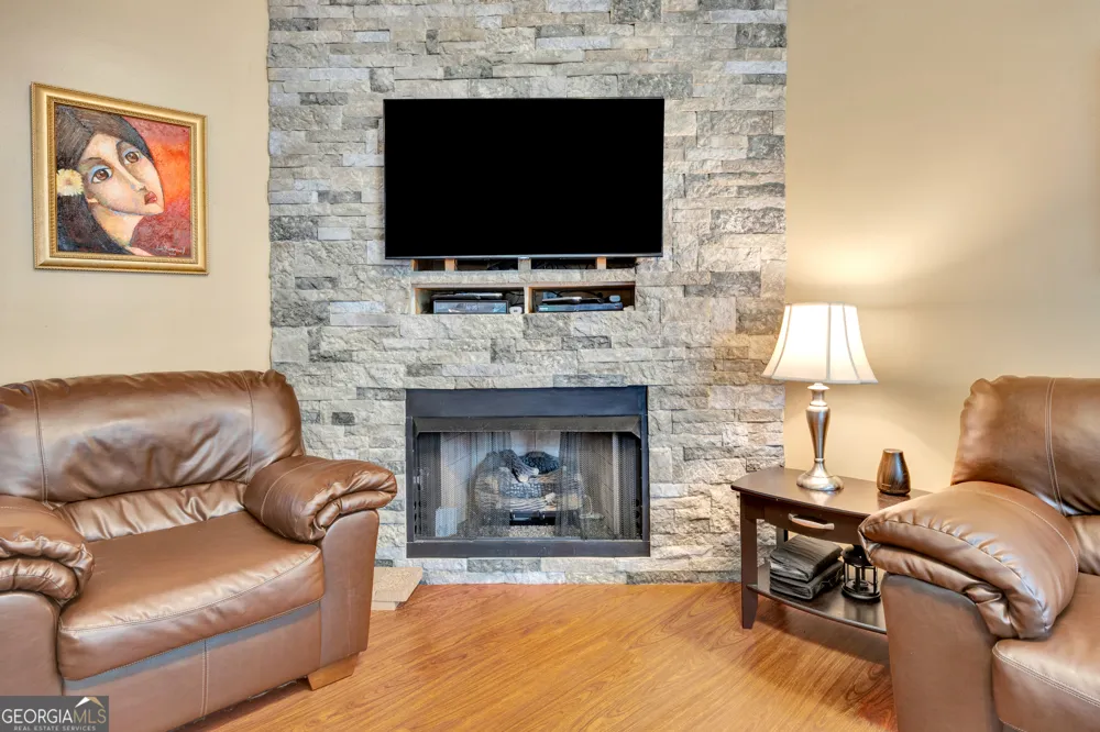 132 McKenzie CT Stockbridge, GA 30281