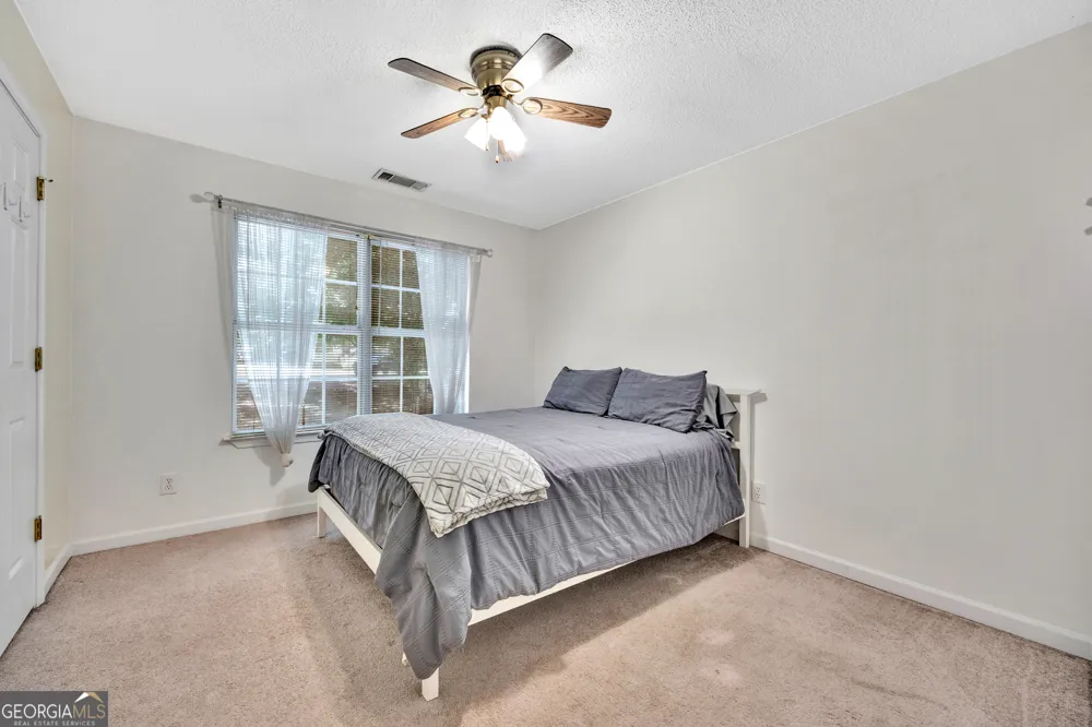 132 McKenzie CT Stockbridge, GA 30281