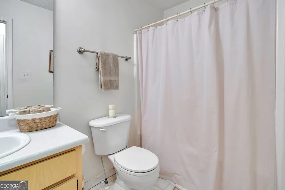 132 McKenzie CT Stockbridge, GA 30281