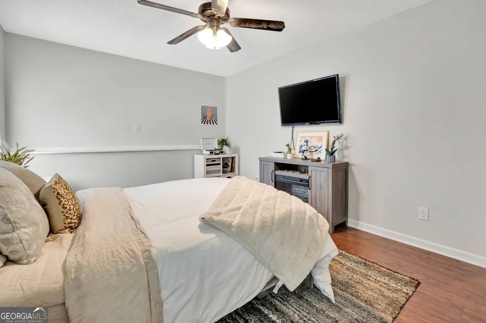132 McKenzie CT Stockbridge, GA 30281