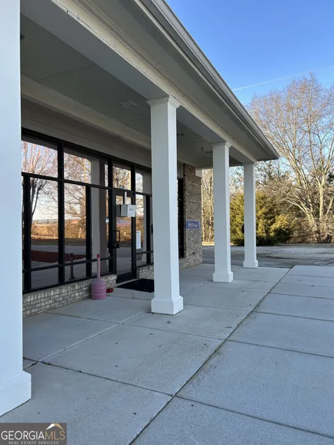 1754 Hwy 11 South