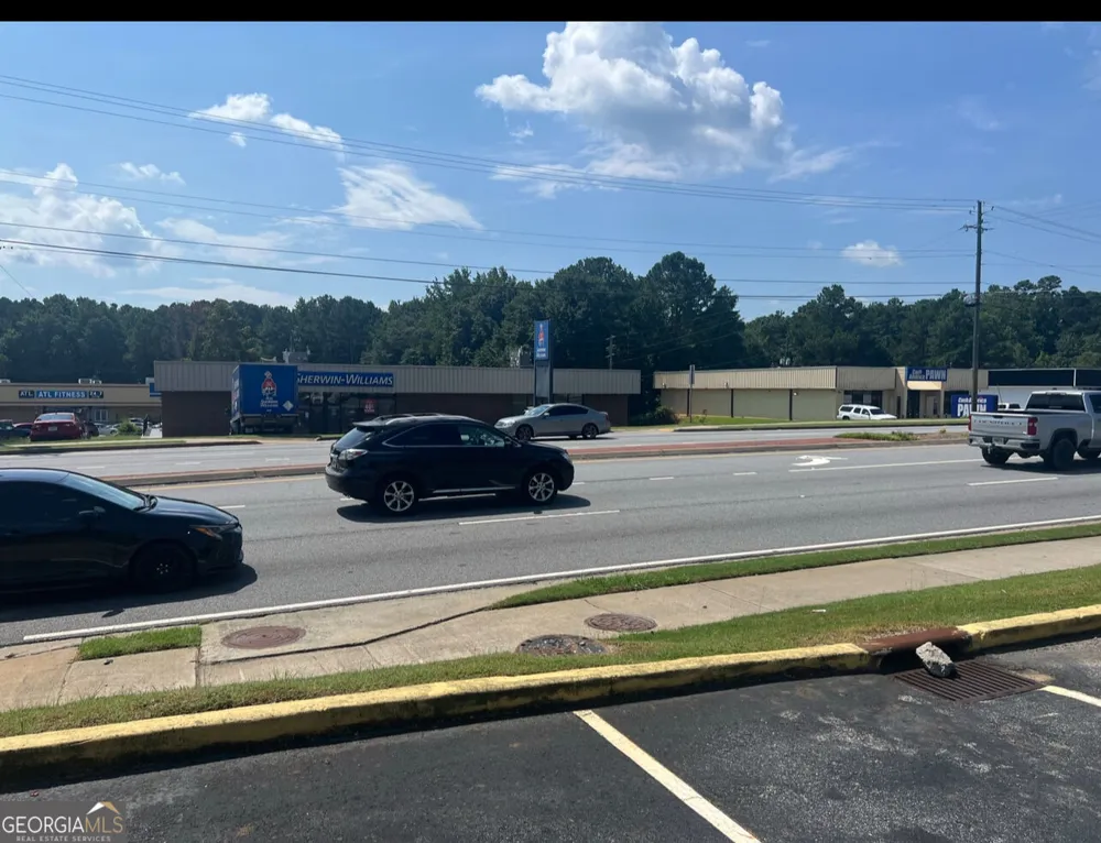 4265 Lawrenceville HWY NW Lilburn, GA 30047
