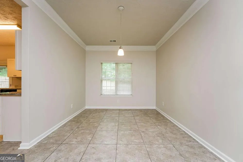 827 Shadow Lake DR Lithonia, GA 30058