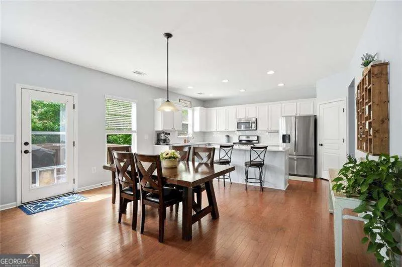 713 Lorimore PASS Canton, GA 30115