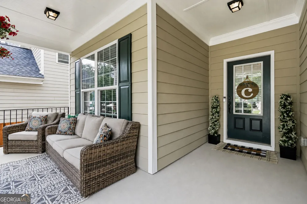 713 Lorimore PASS Canton, GA 30115