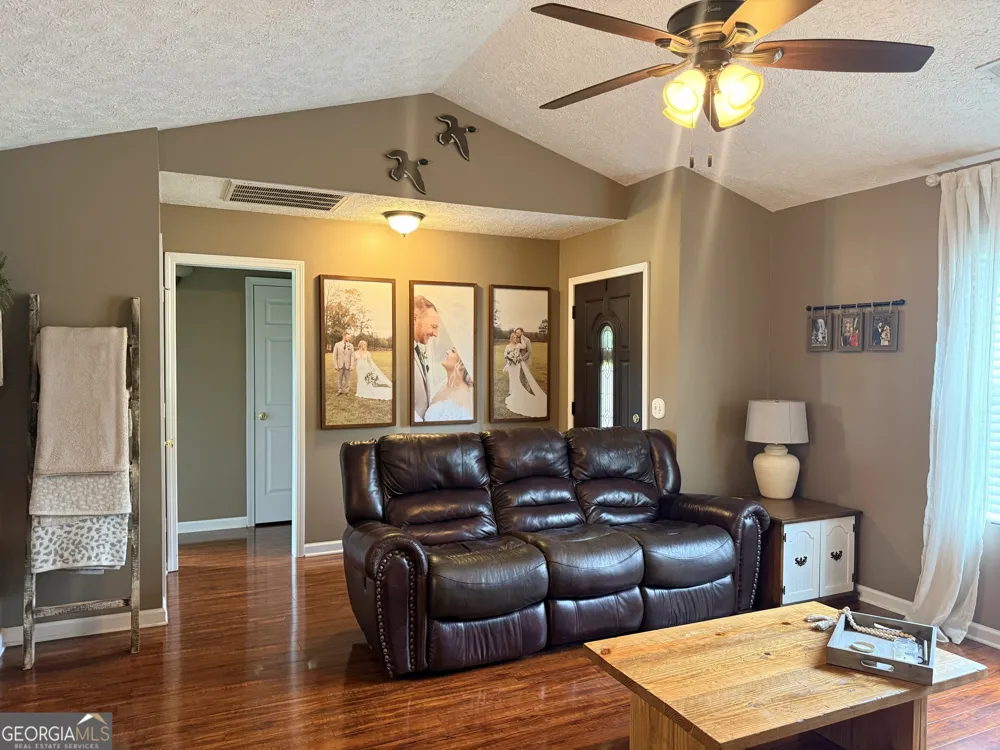 202 Shannon CT Thomaston, GA 30286
