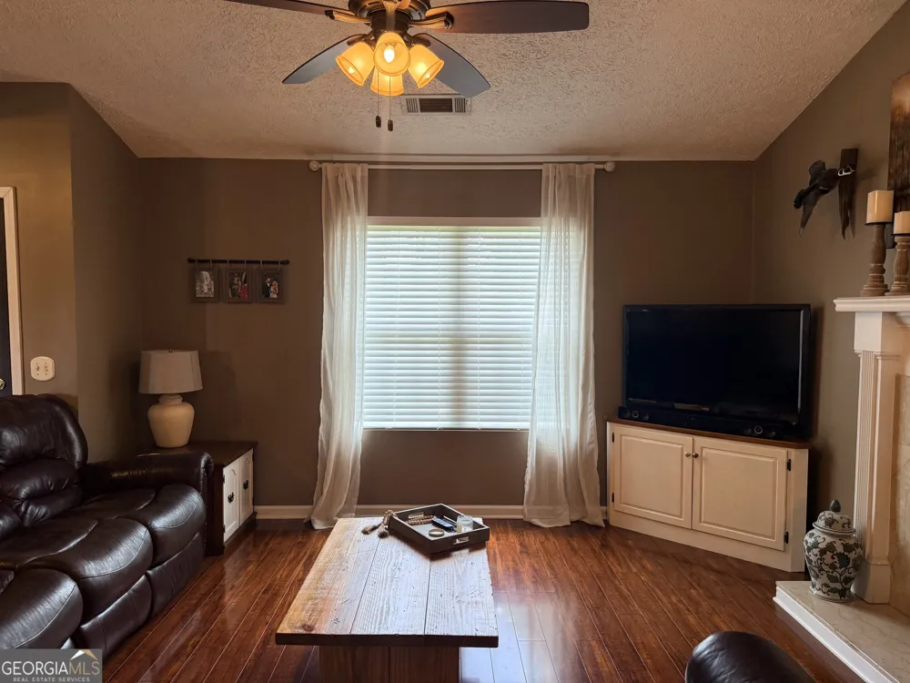 202 Shannon CT Thomaston, GA 30286