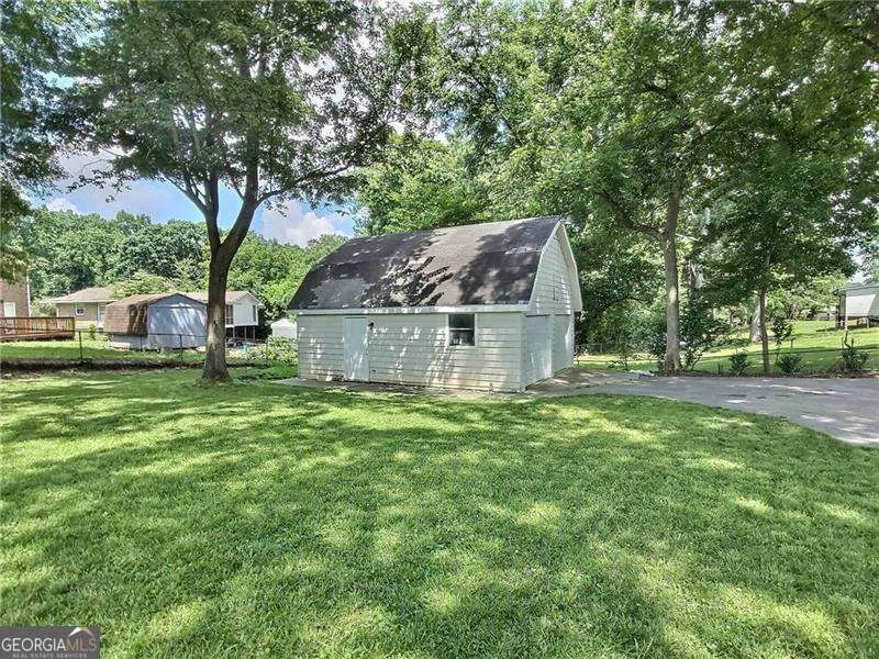 3296 Old Concord RD SE Smyrna, GA 30082