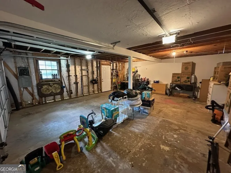 3296 Old Concord RD SE Smyrna, GA 30082