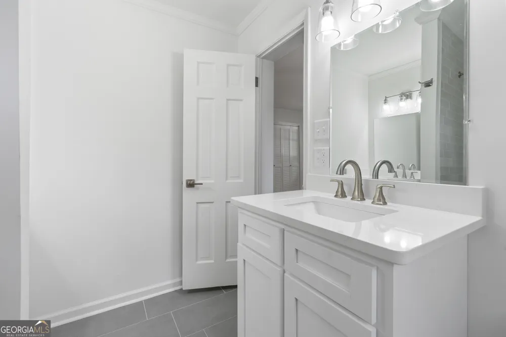 223 Brookwood DR Dublin, GA 31021