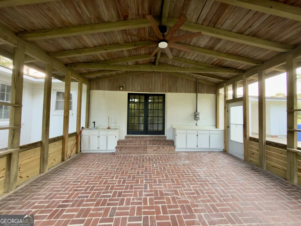 223 Brookwood DR Dublin, GA 31021