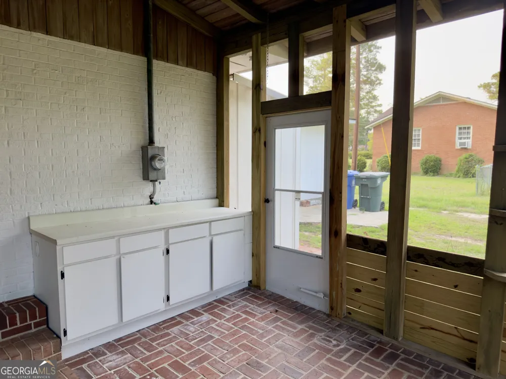 223 Brookwood DR Dublin, GA 31021