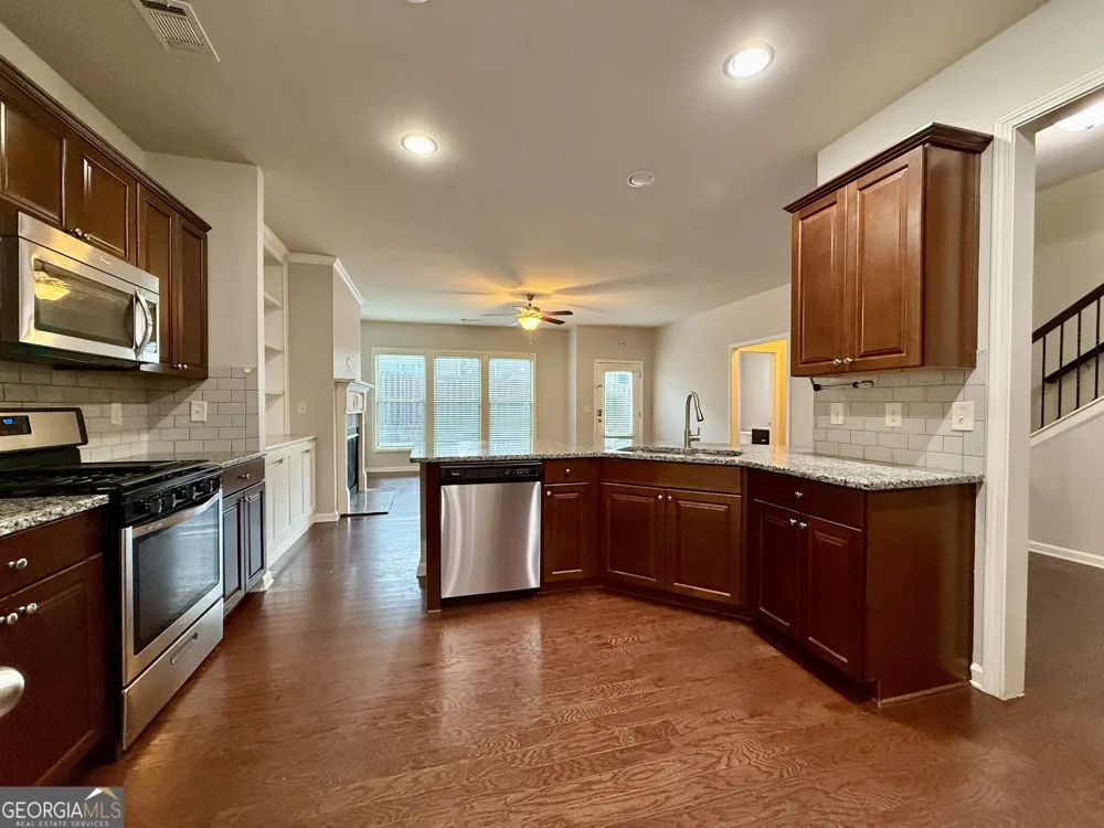 5115 Breezewood CIR Alpharetta, GA 30004