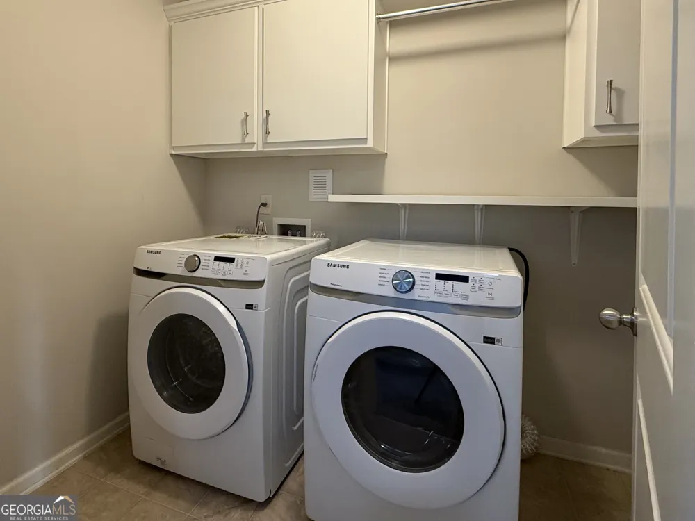 5115 Breezewood CIR Alpharetta, GA 30004