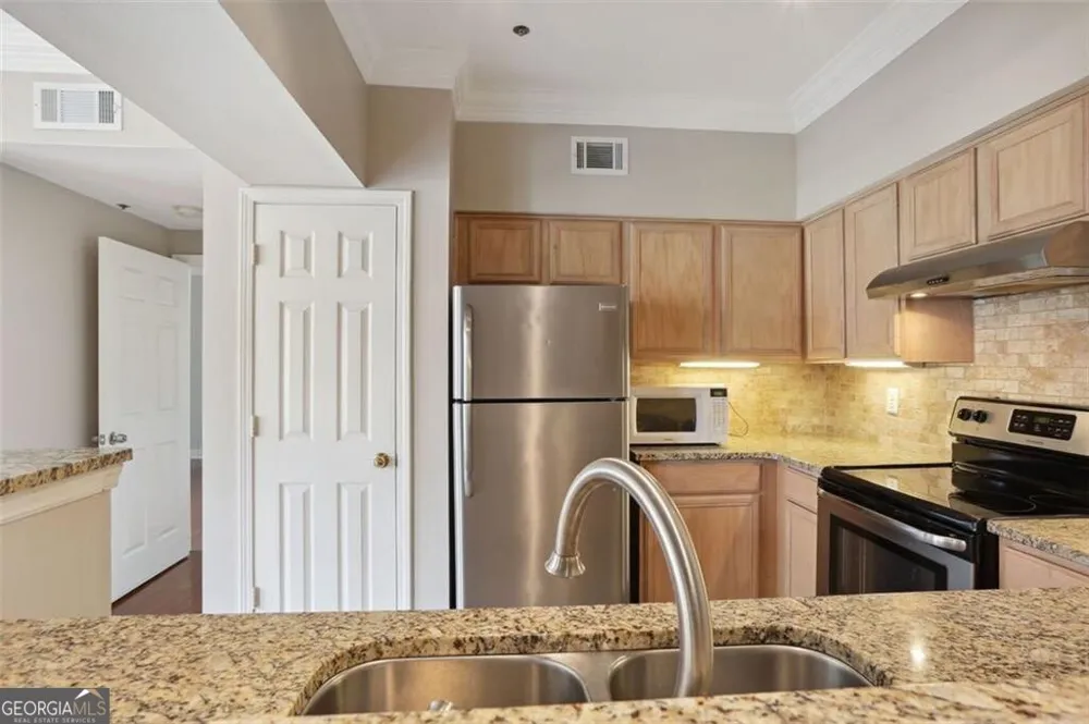 3777 Peachtree RD NE Atlanta, GA 30319