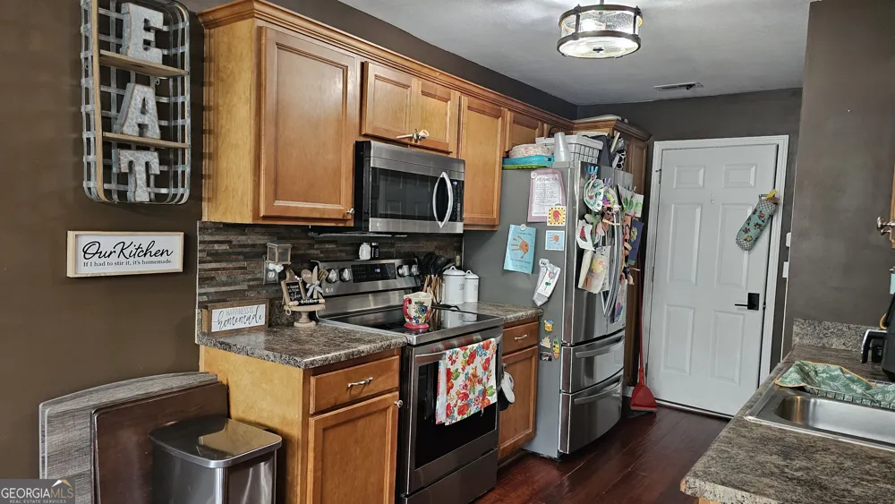 54 Leisure DR NW Rome, GA 30165