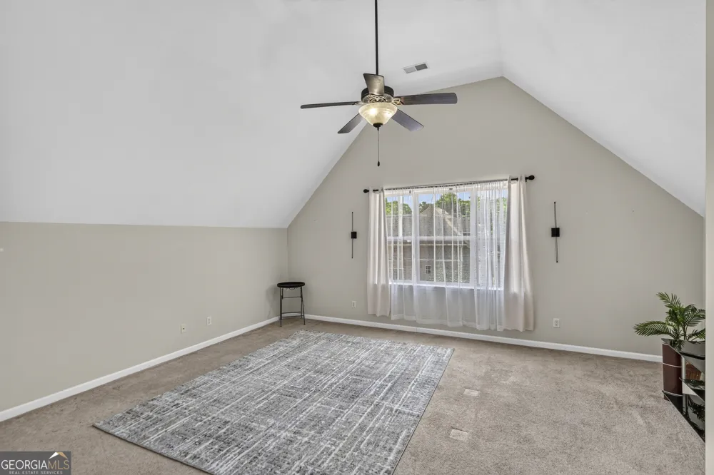 6979 Neville DR Ooltewah, TN 37363