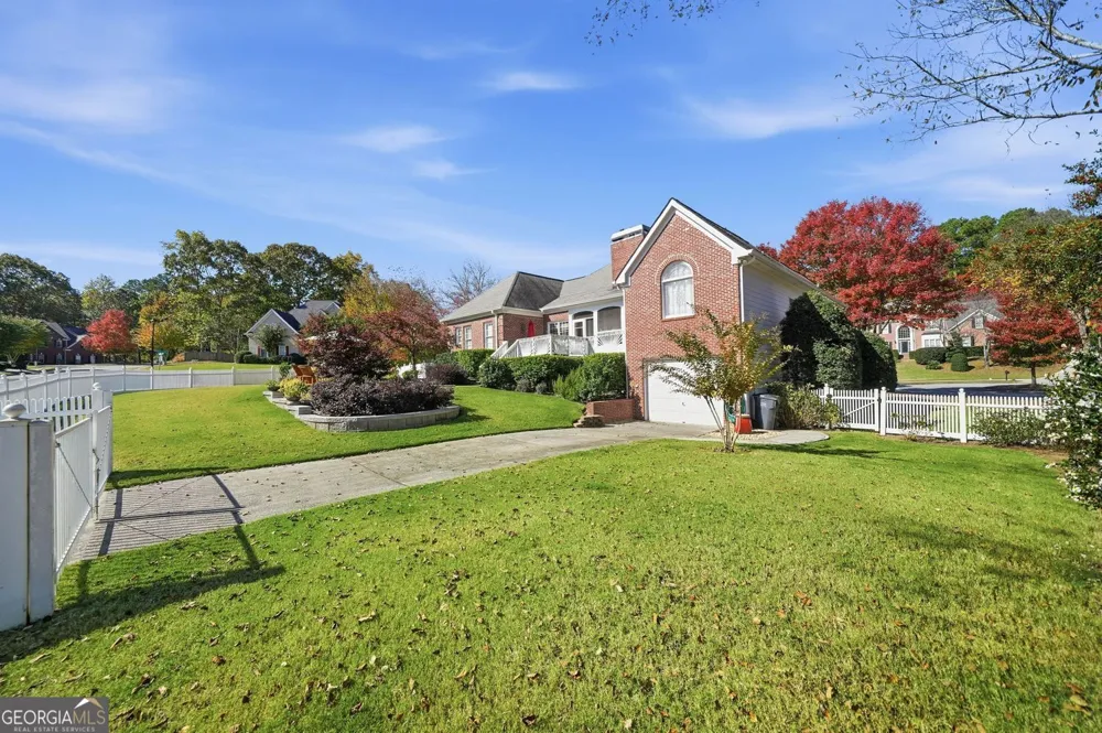 5409 Culzean WAY Suwanee, GA 30024