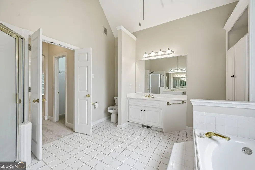 5409 Culzean WAY Suwanee, GA 30024
