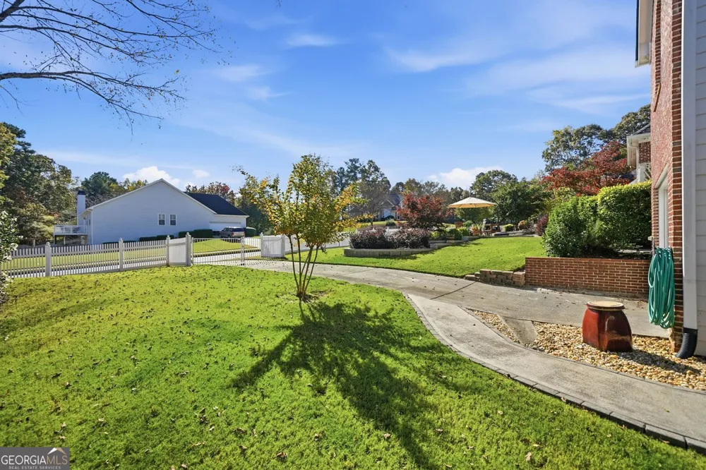 5409 Culzean WAY Suwanee, GA 30024