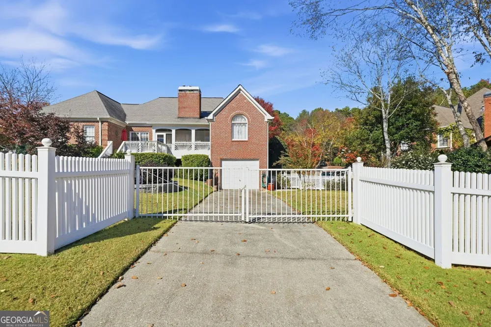 5409 Culzean WAY Suwanee, GA 30024