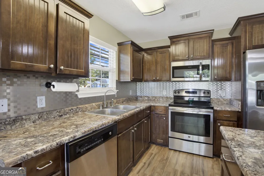 104 S Kingsley DR Guyton, GA 31312