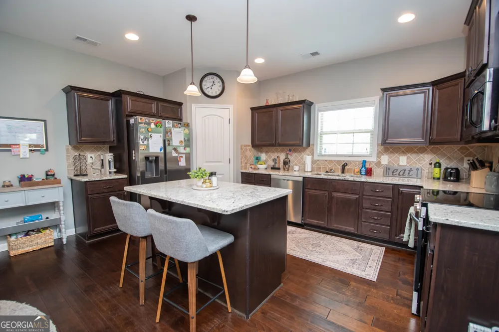 7 Ponder PL Newnan, GA 30265