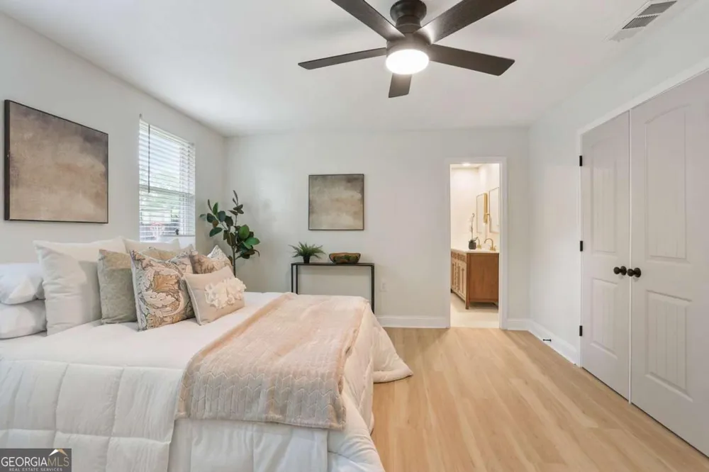1217 E 34Th ST Savannah, GA 31404