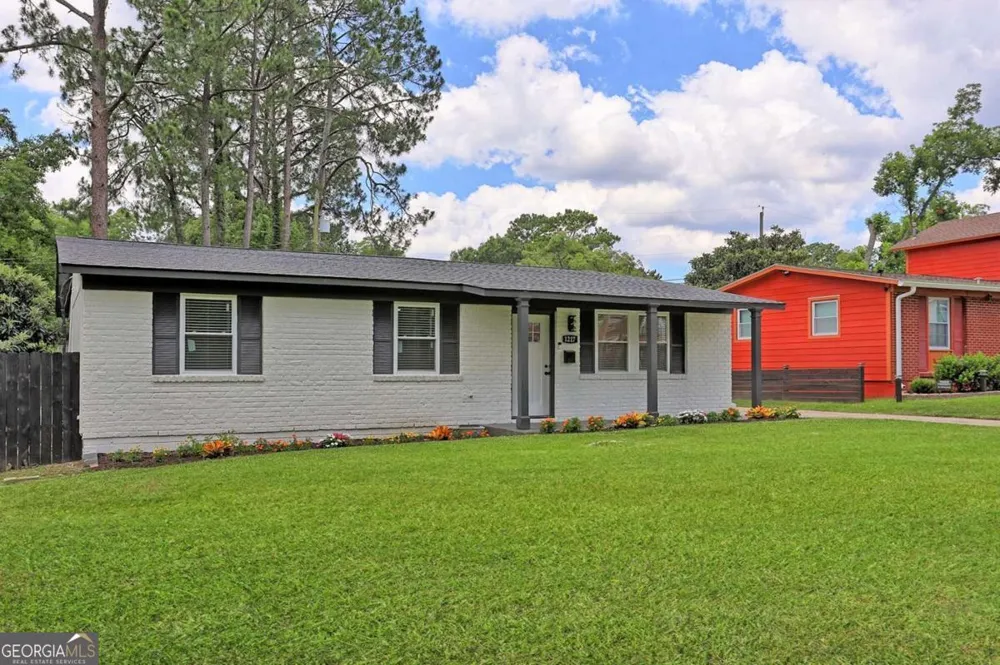 1217 E 34Th ST Savannah, GA 31404