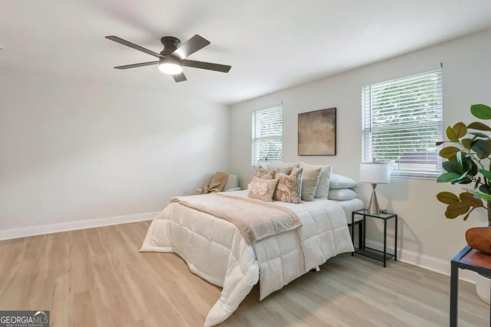 1217 E 34Th ST Savannah, GA 31404