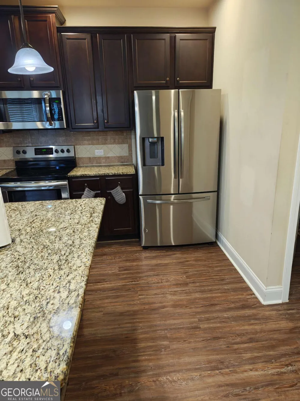 204 Expedition DR Ellenwood, GA 30294