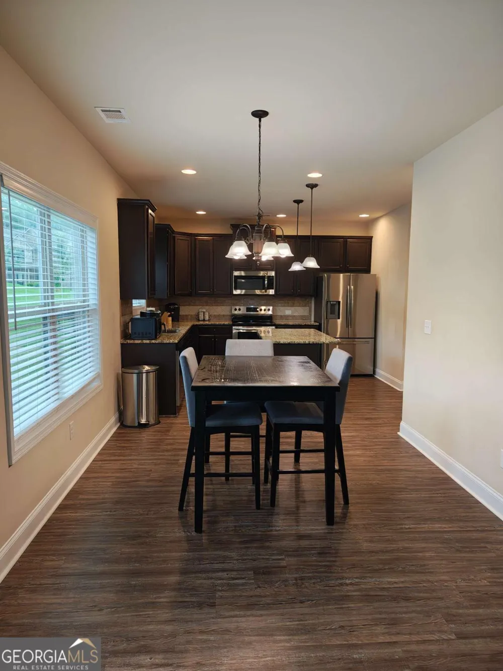 204 Expedition DR Ellenwood, GA 30294