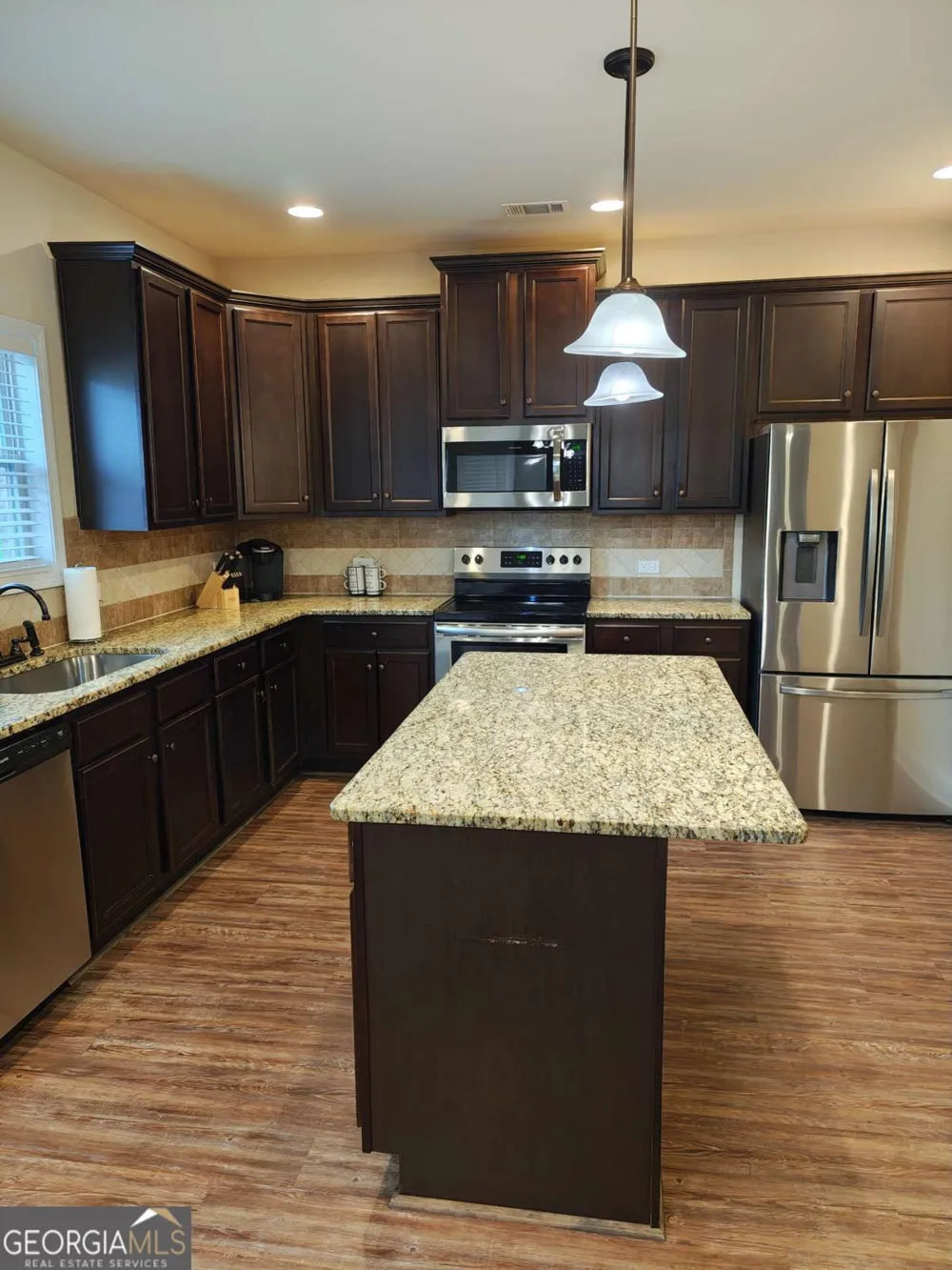 204 Expedition DR Ellenwood, GA 30294