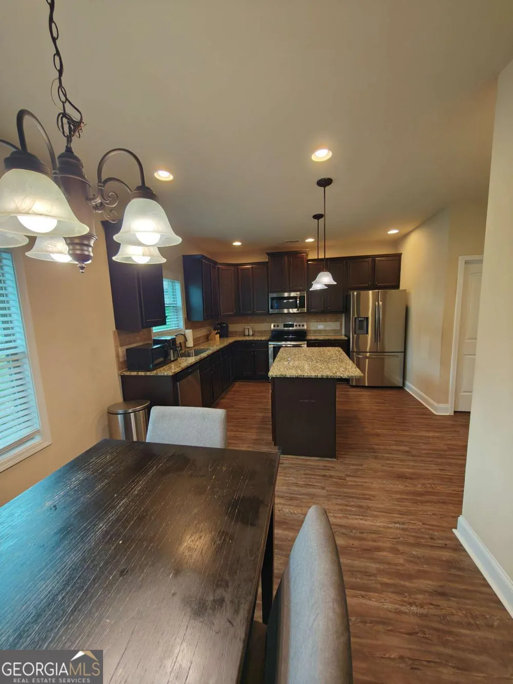 204 Expedition DR Ellenwood, GA 30294