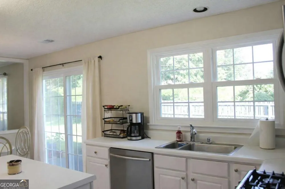 660 Glenbarrett CT NE Marietta, GA 30066