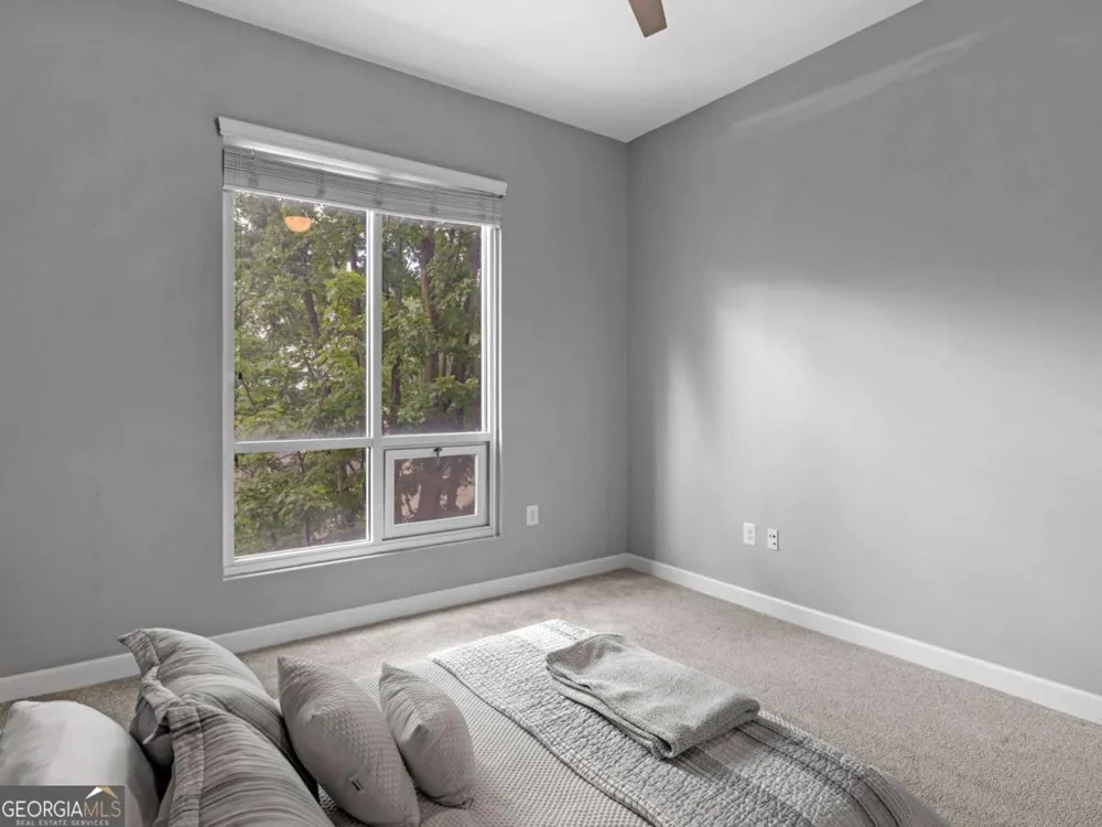 711 Cosmopolitan DR NE Atlanta, GA 30324