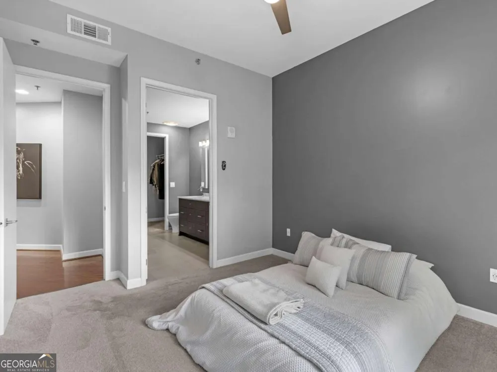 711 Cosmopolitan DR NE Atlanta, GA 30324