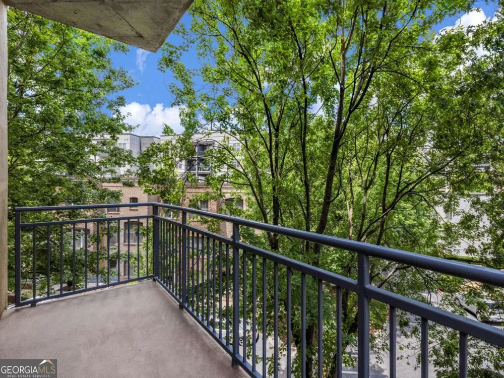 711 Cosmopolitan DR NE Atlanta, GA 30324