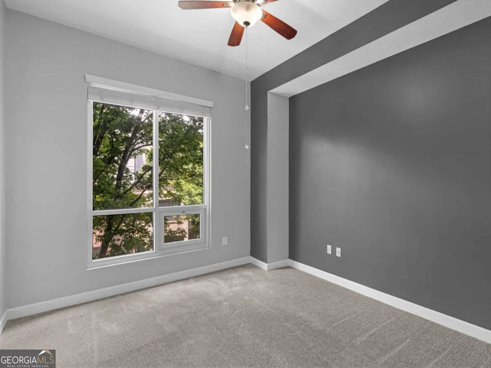 711 Cosmopolitan DR NE Atlanta, GA 30324