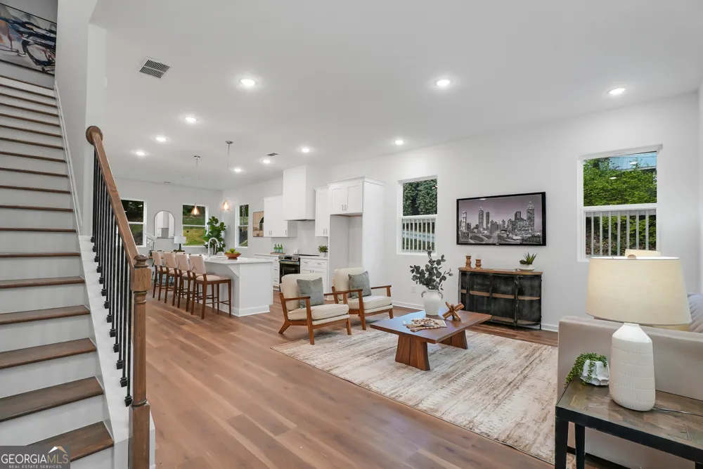 1804 Charles PL NW Atlanta, GA 30318