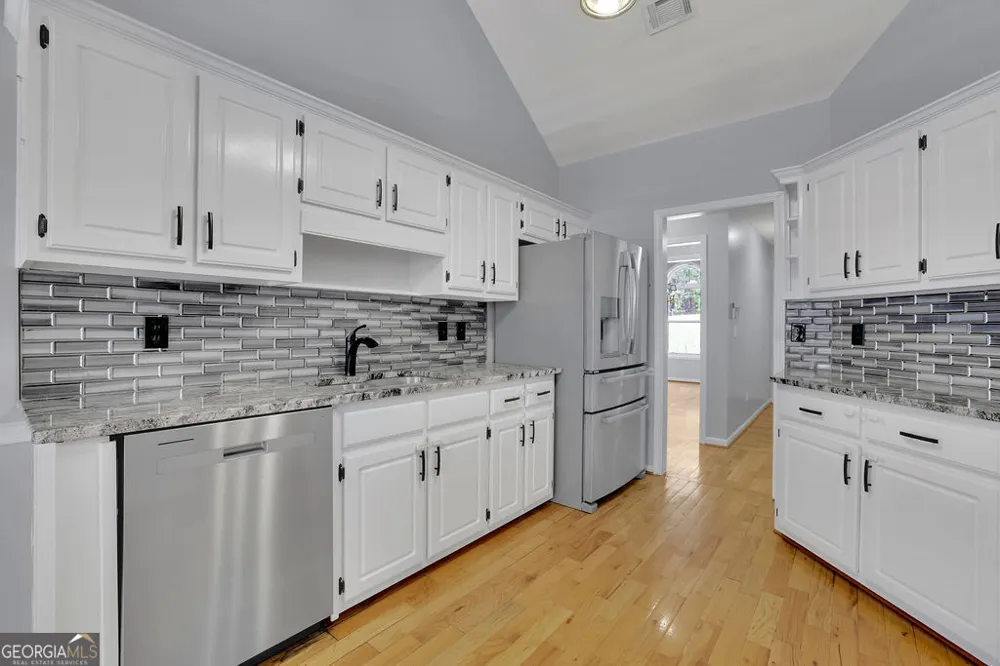 2465 Chandler RD Grayson, GA 30017