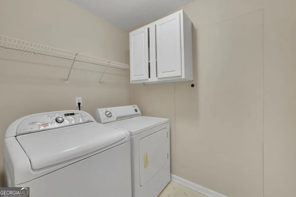 2465 Chandler RD Grayson, GA 30017
