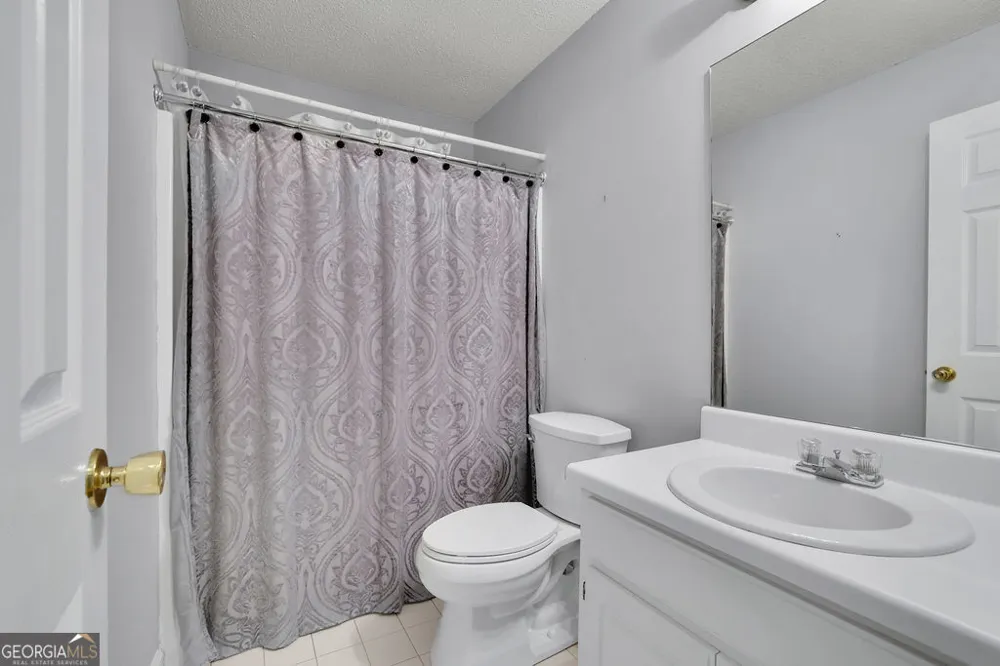 2465 Chandler RD Grayson, GA 30017
