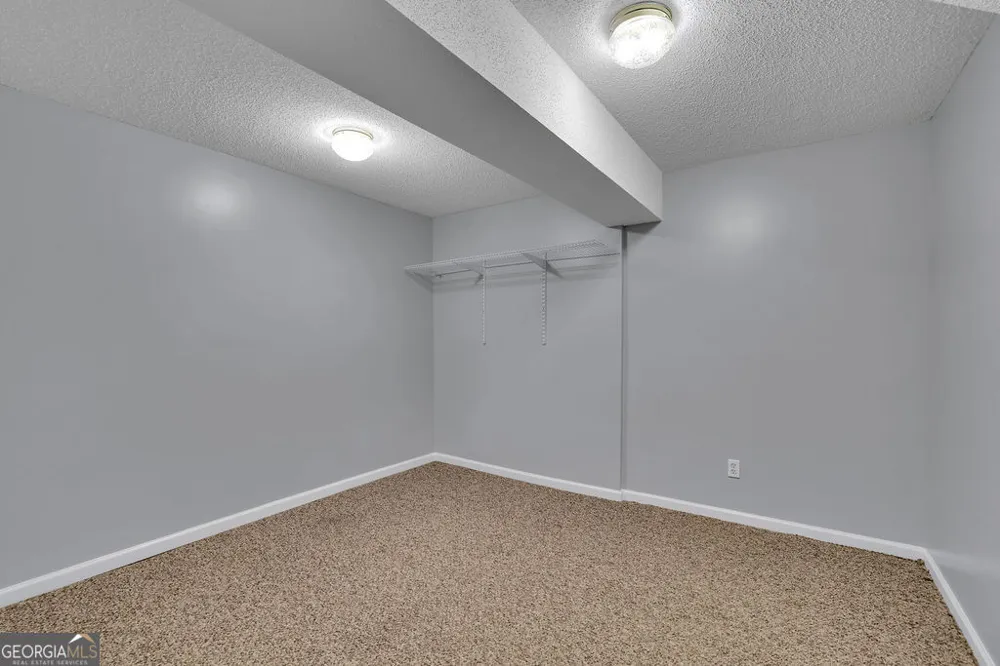2465 Chandler RD Grayson, GA 30017