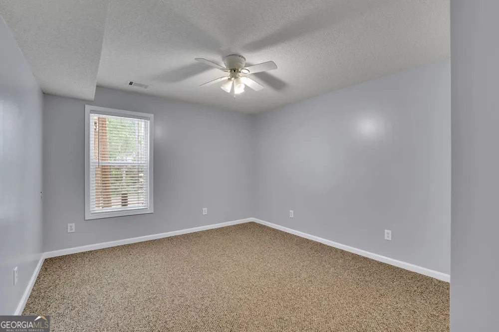 2465 Chandler RD Grayson, GA 30017