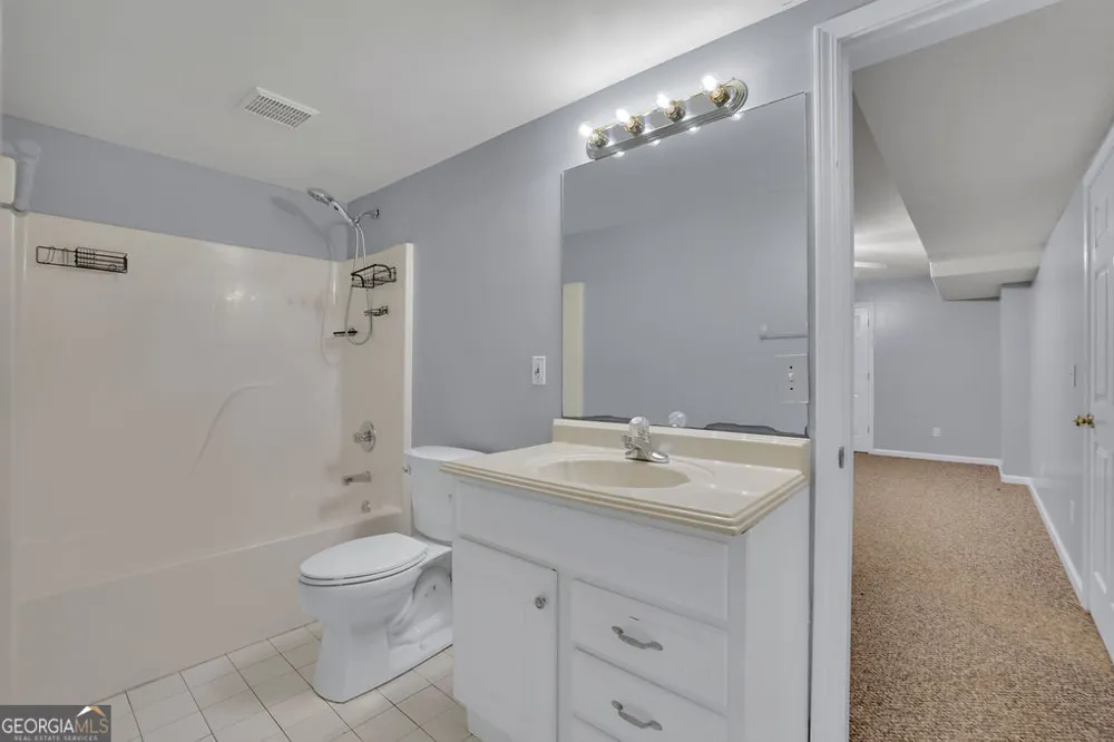 2465 Chandler RD Grayson, GA 30017