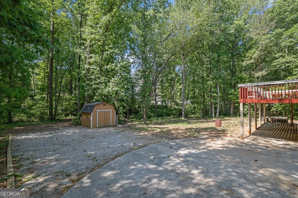 2465 Chandler RD Grayson, GA 30017