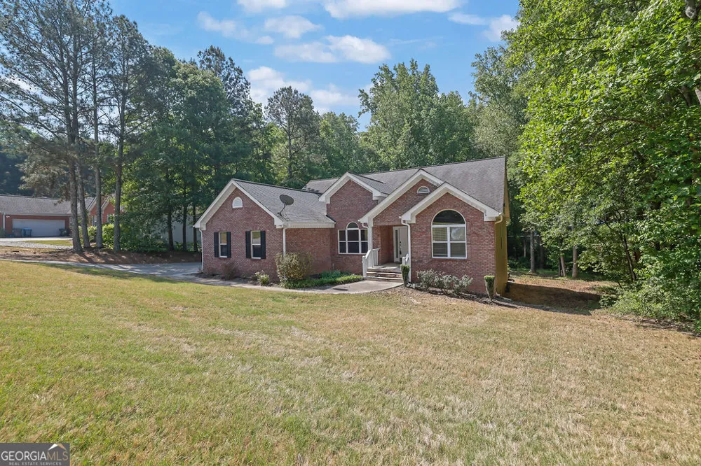 2465 Chandler RD Grayson, GA 30017