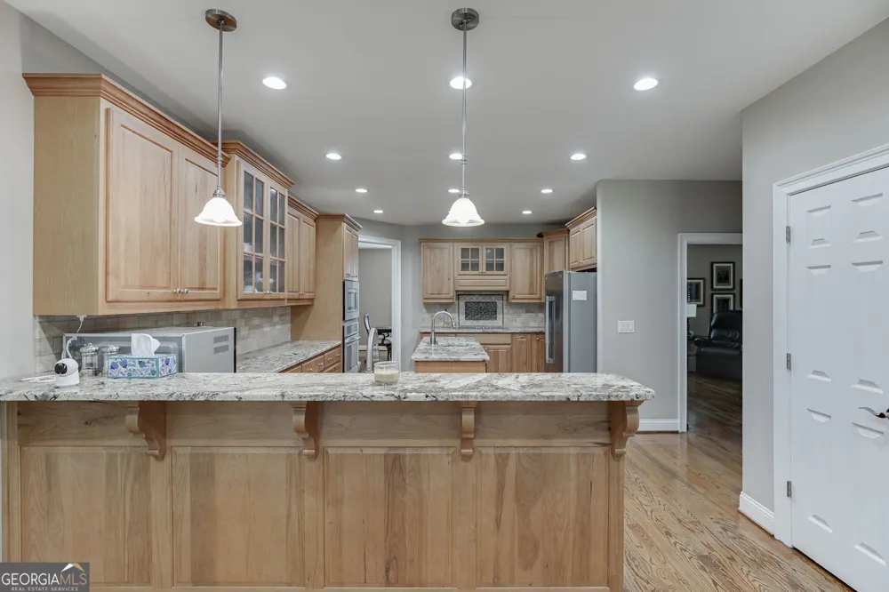 563 Martin RD Talmo, GA 30575