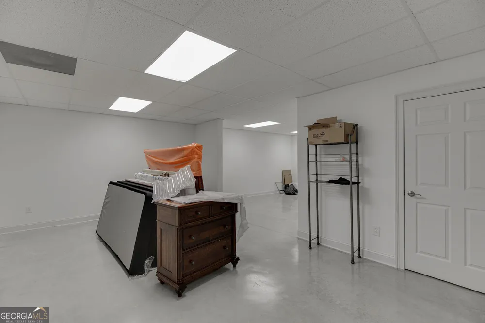 563 Martin RD Talmo, GA 30575